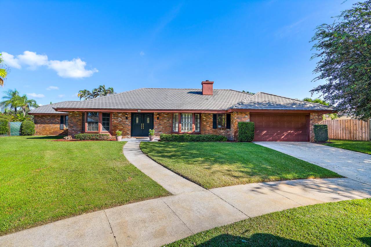 46 Poplar Road - Photo 1
