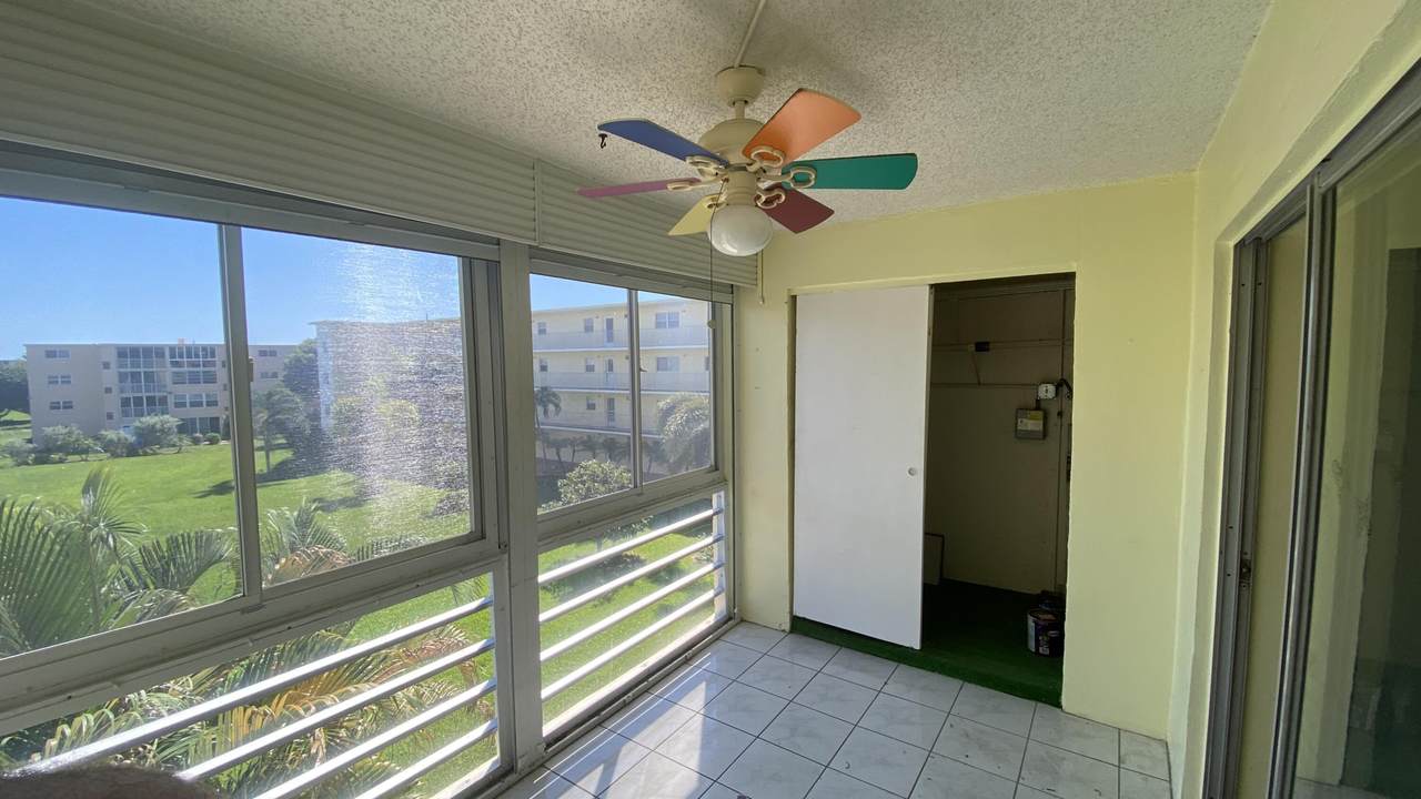 2620 1st Court - Photo 1
