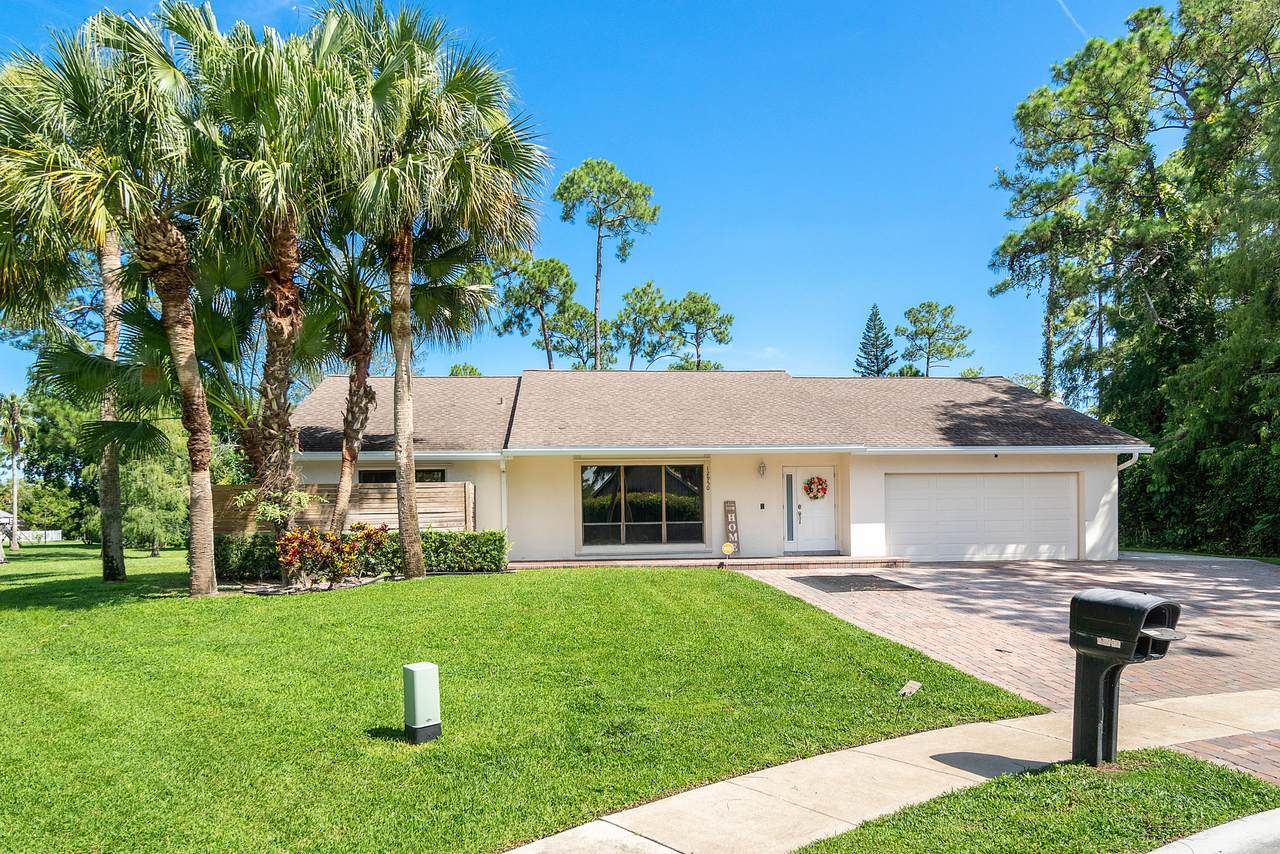 12950 Saint Davids Court - Photo 1