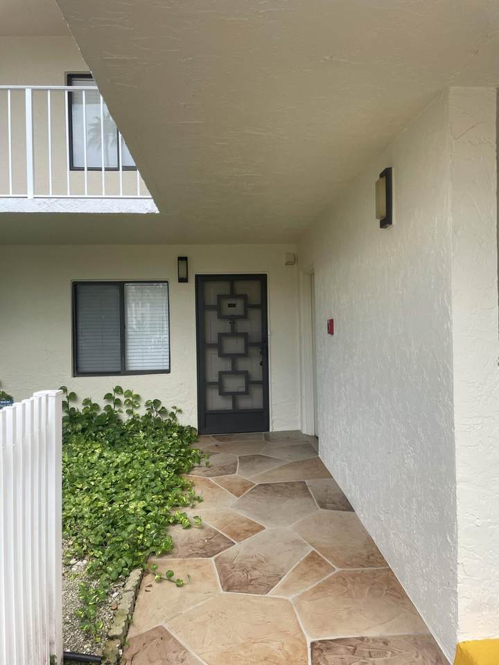 7290 Ashford Place - Photo 1