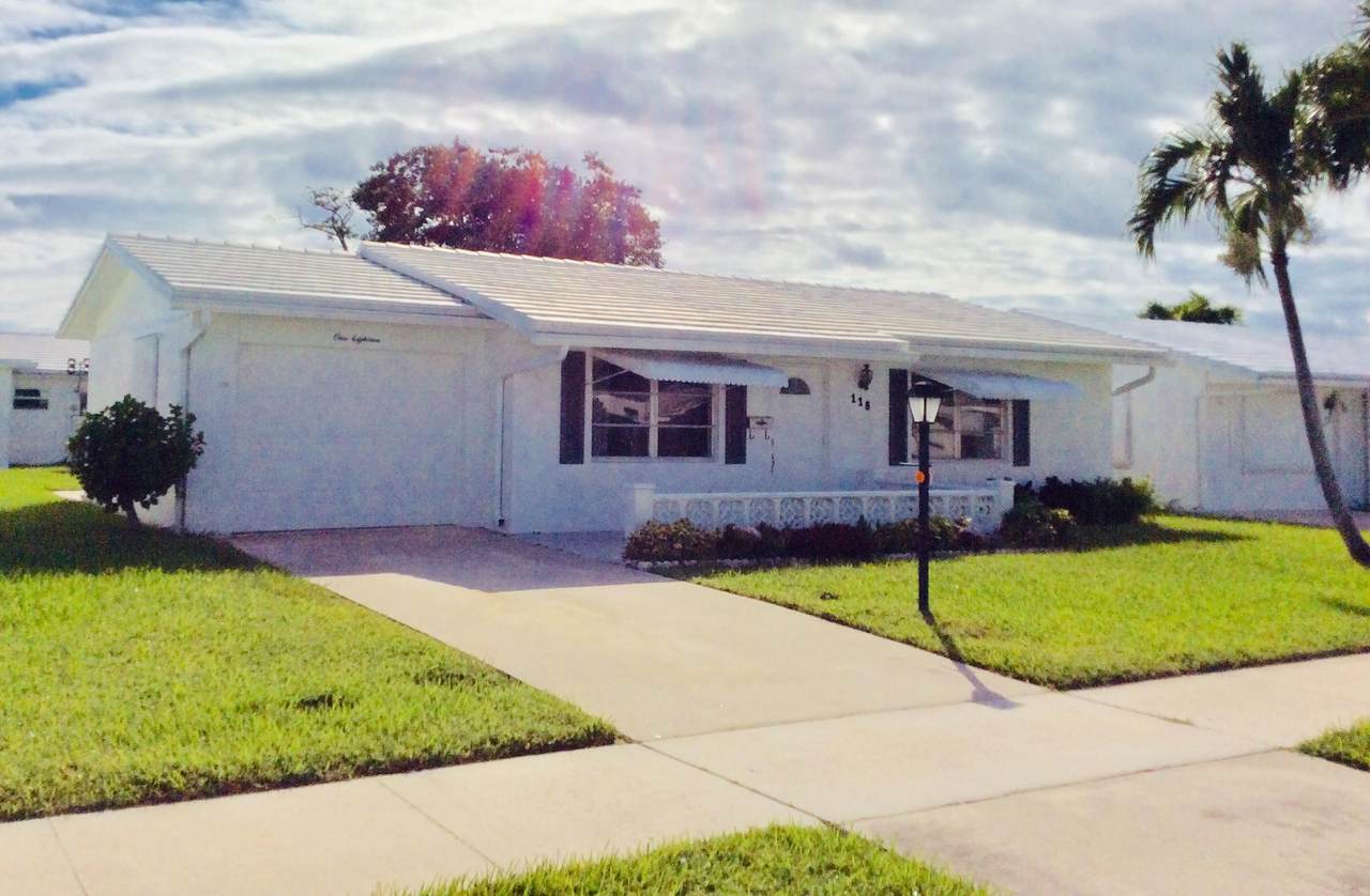 118 Leisureville Boulevard - Photo 1