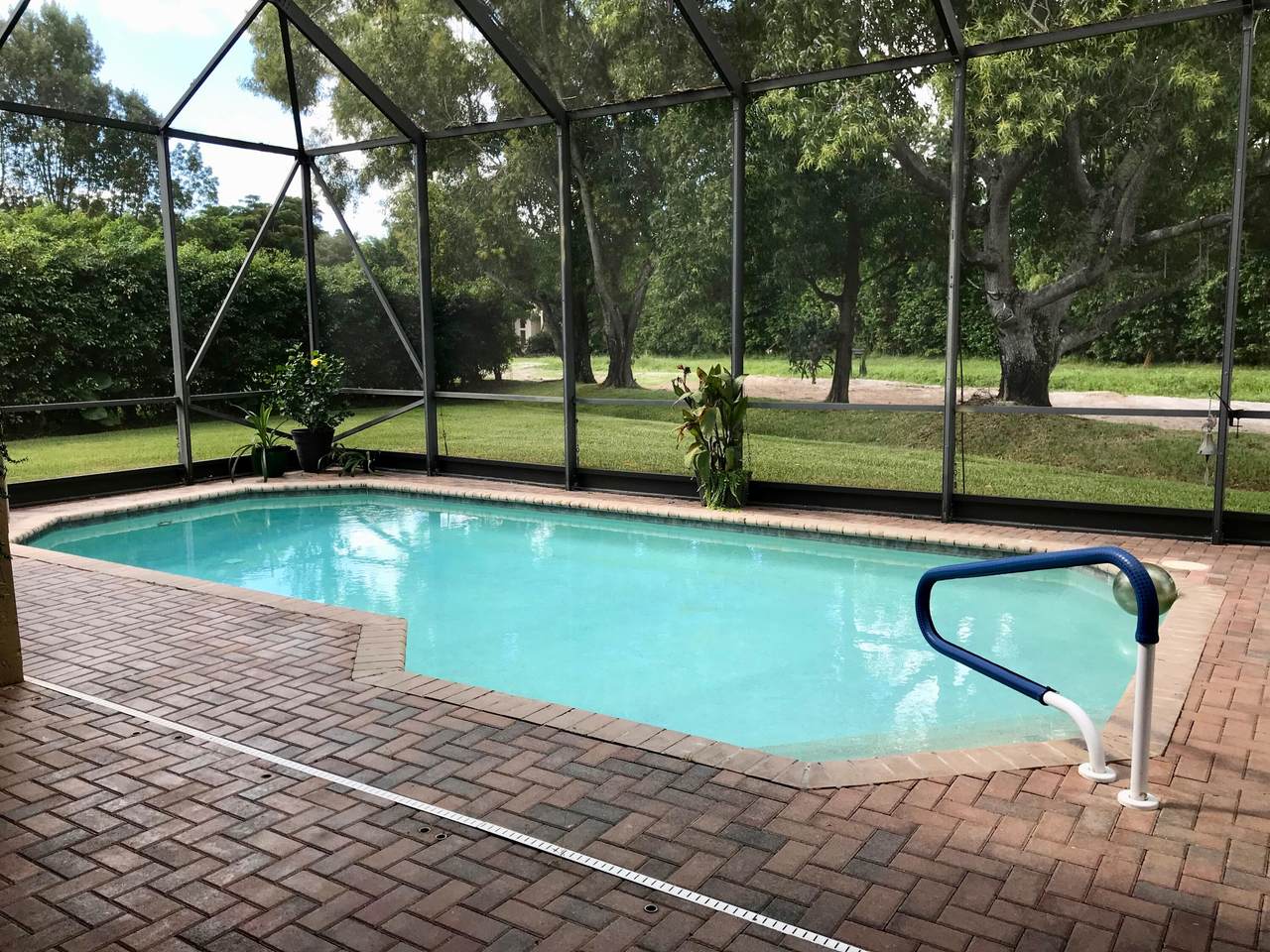 3402 Harness Circle - Photo 1