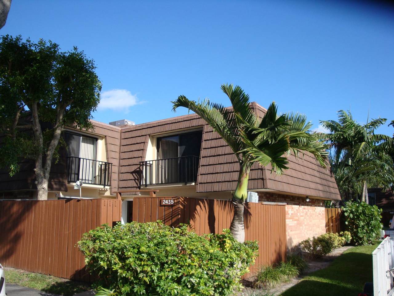 2435 Moreland Place - Photo 1