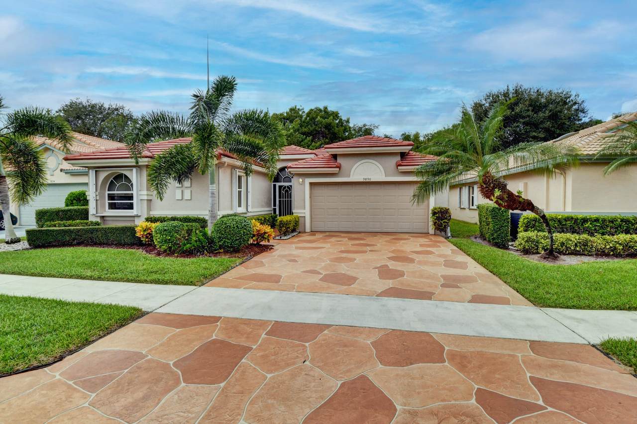 9890 Harbour Lake Circle - Photo 1