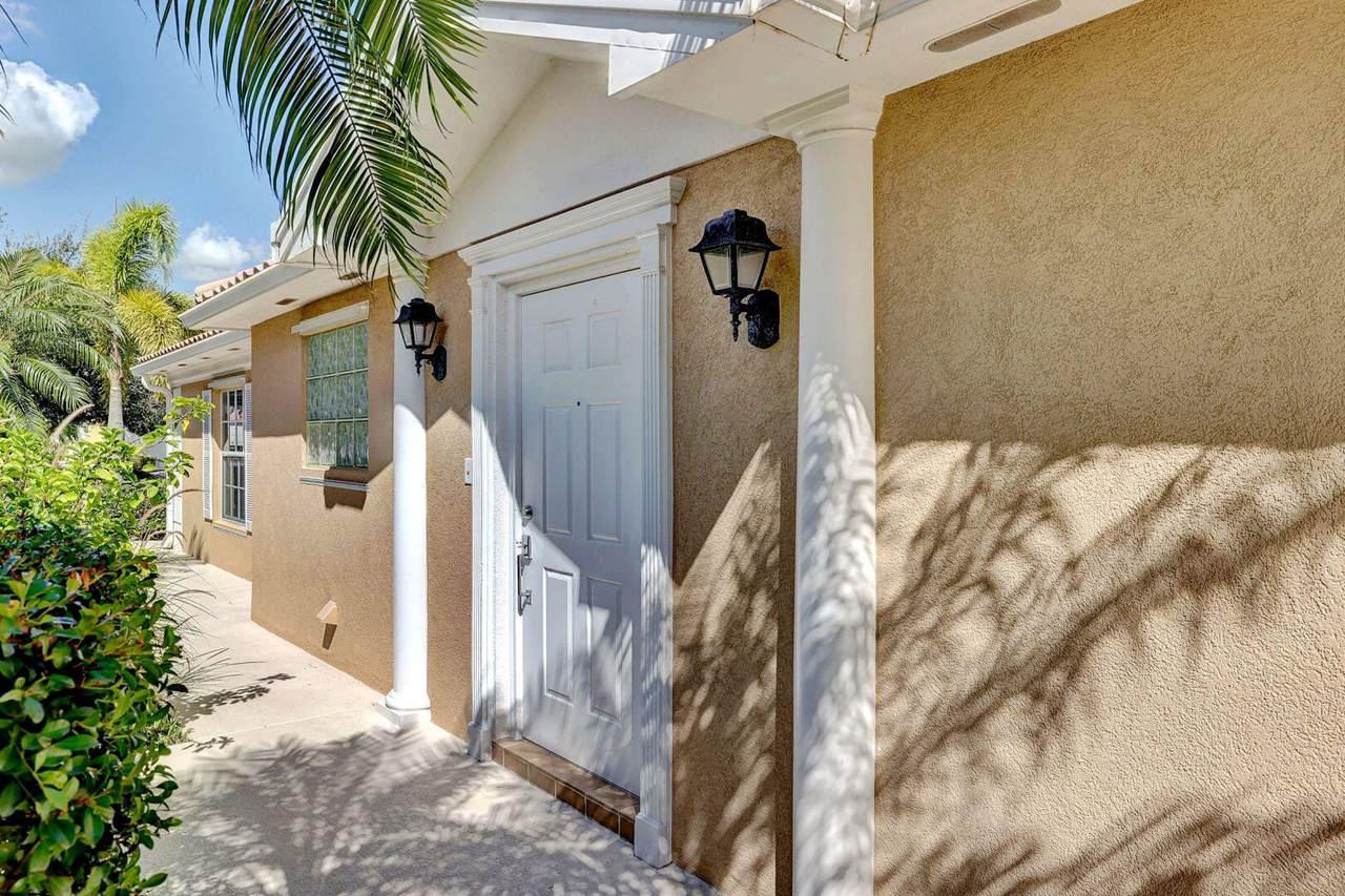 10733 Elsinore Drive - Photo 1