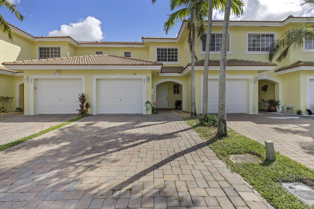656 Imperial Lake Road - Photo 1