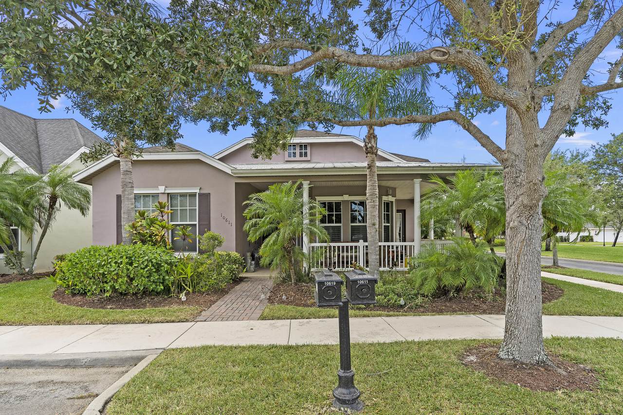 10611 West Park Avenue - Photo 1
