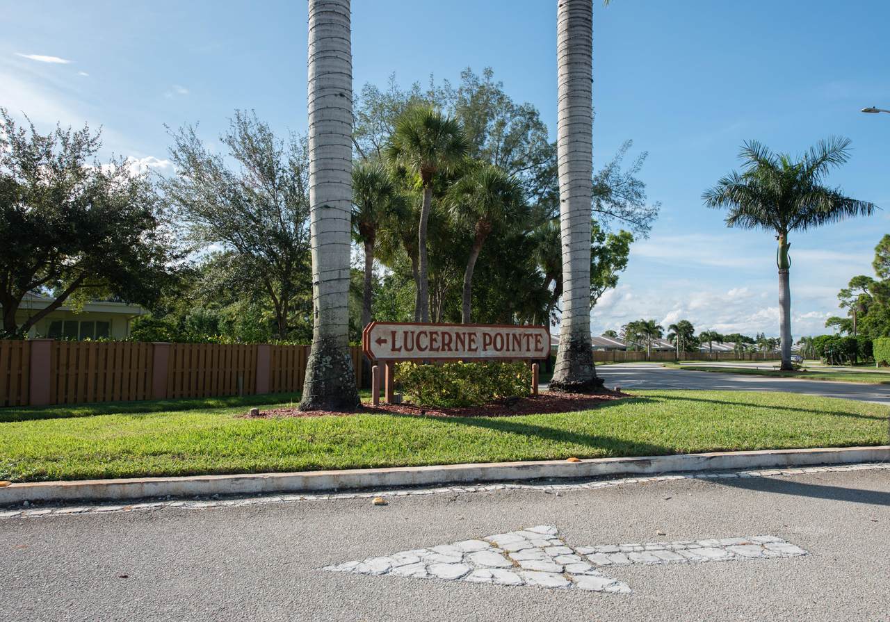 4640 Lucerne Lakes Boulevard - Photo 1