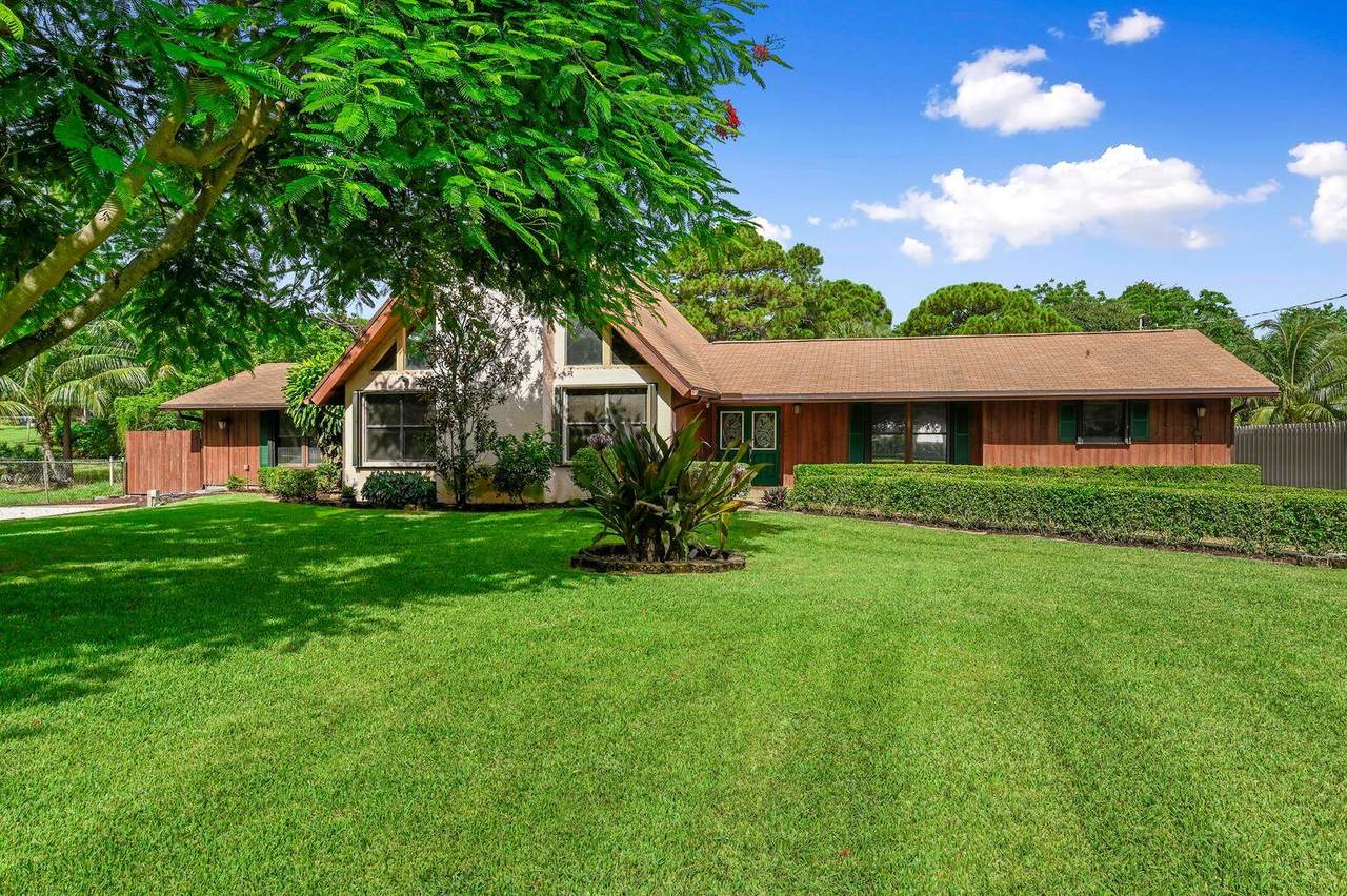 6717 Hillside Lane - Photo 1
