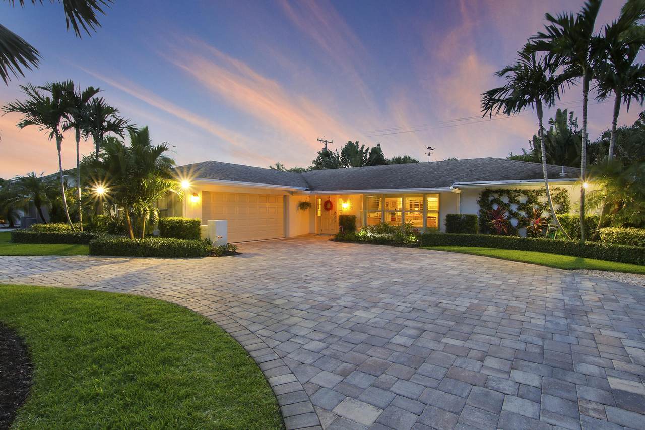 358 Country Club Drive - Photo 1