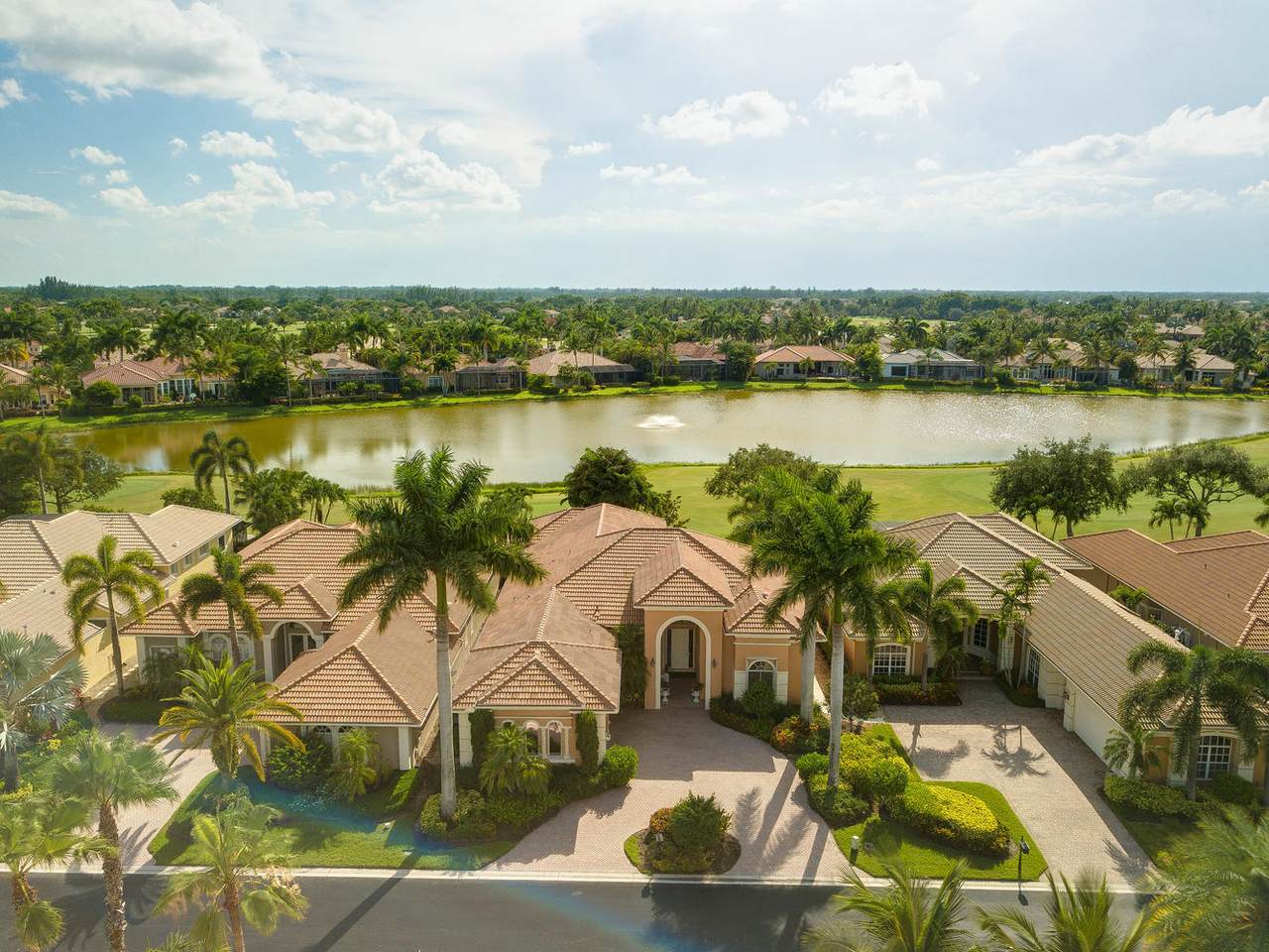 7541 Monte Verde Lane - Photo 1