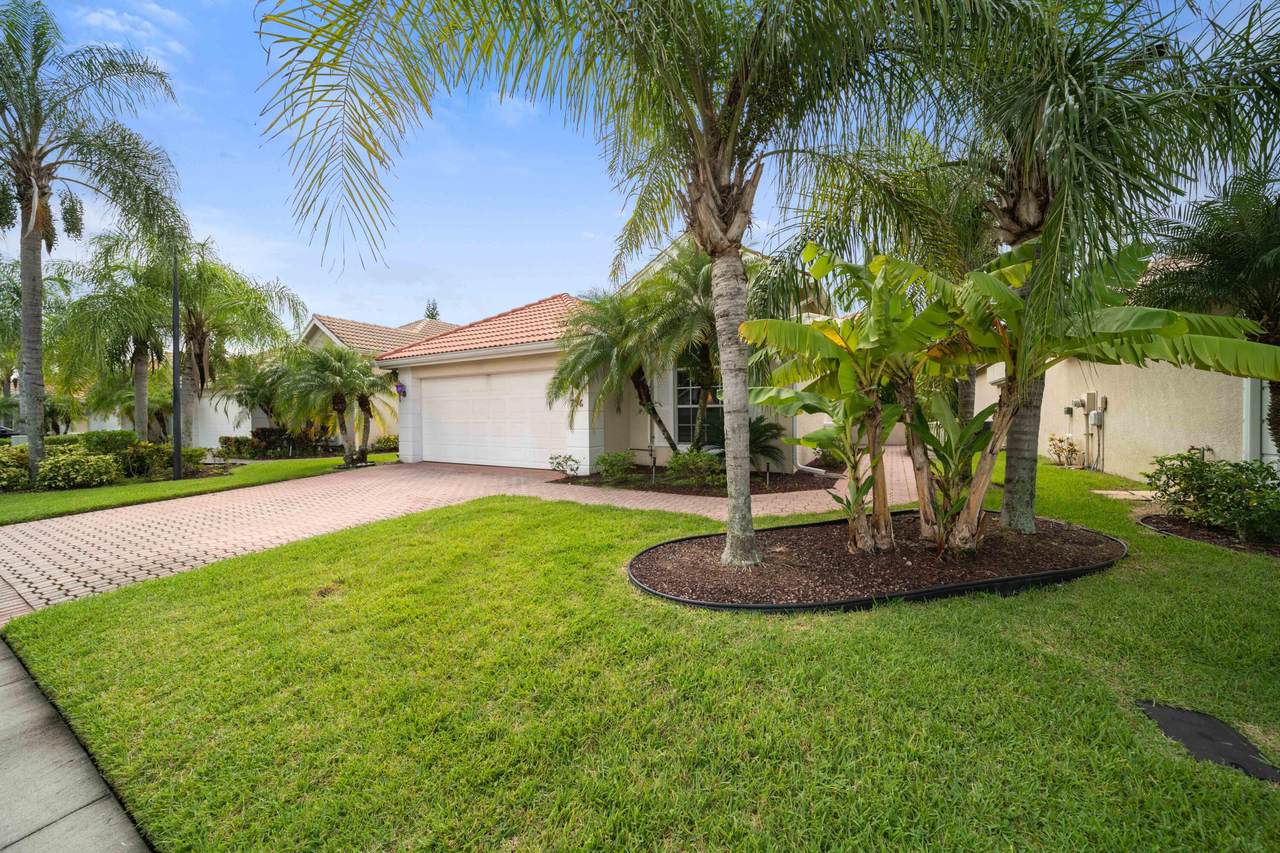 796 Munjack Circle - Photo 1