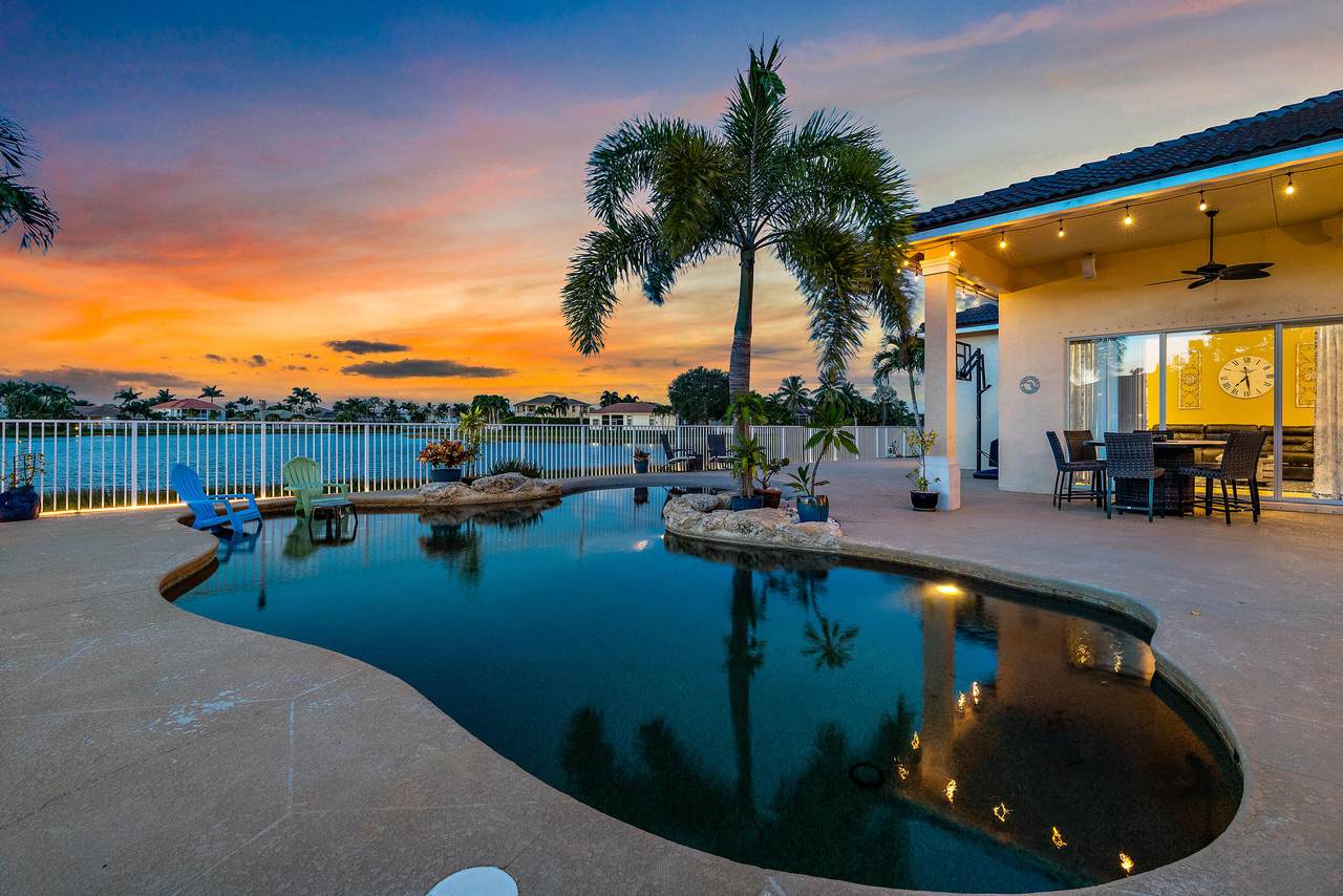 11761 Knightsbridge Place - Photo 1