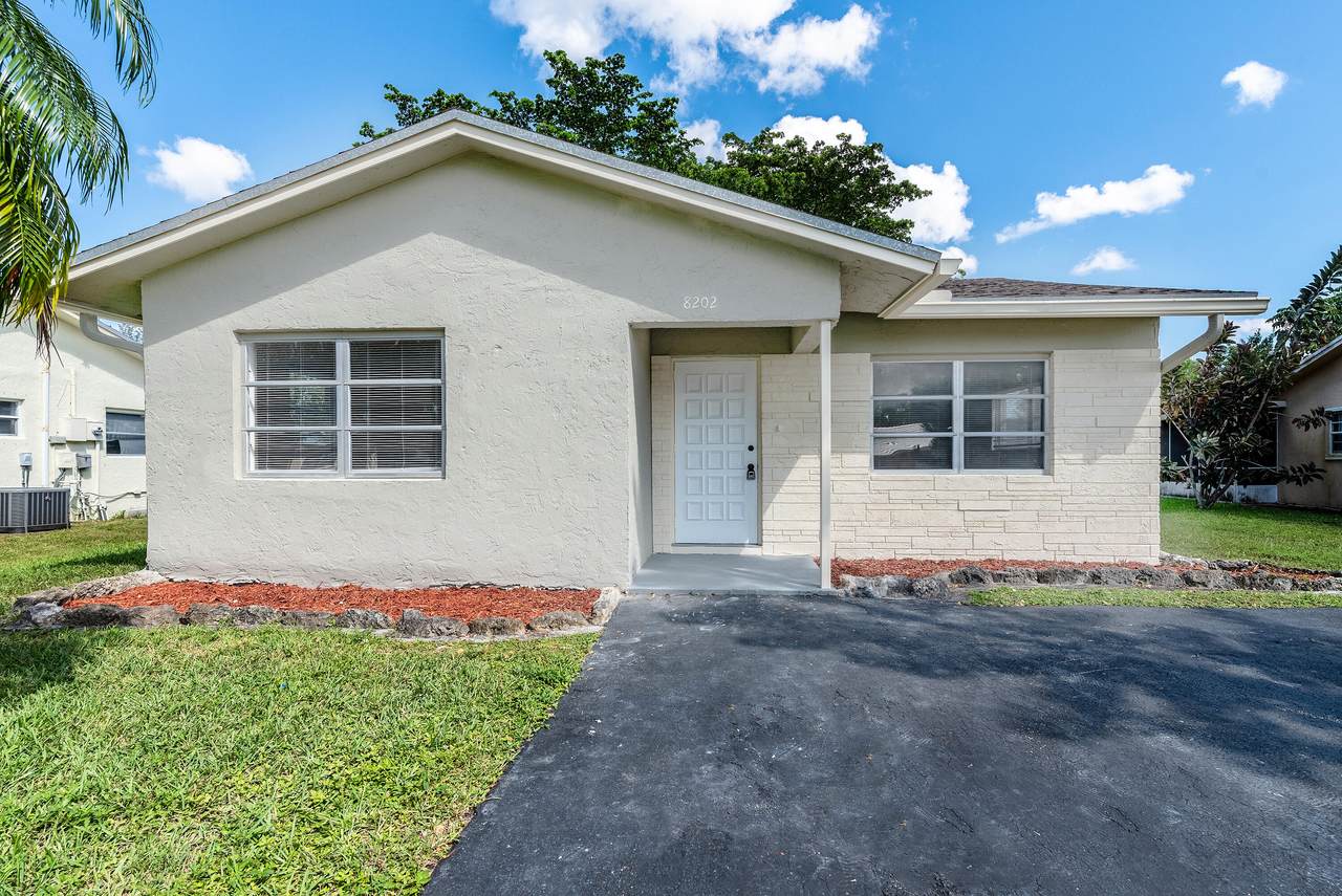 8202 101st Avenue - Photo 1