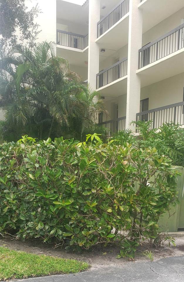 2500 Presidential Way - Photo 1