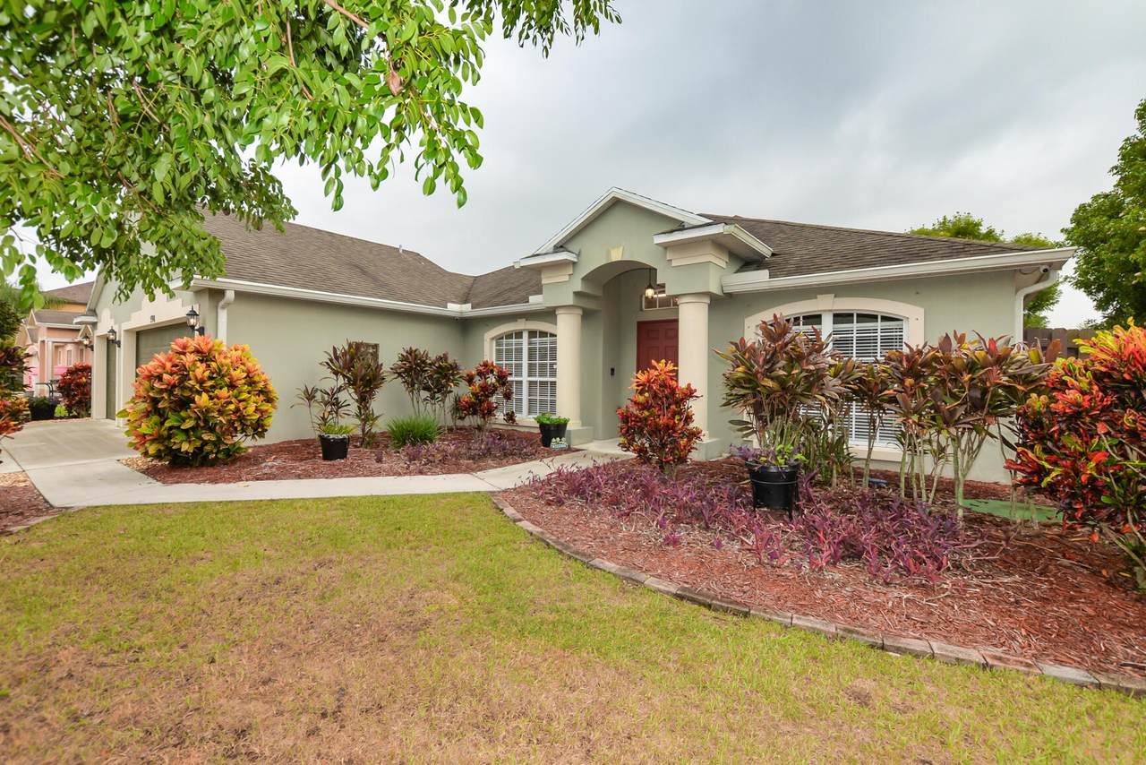598 Kaabe Avenue - Photo 1