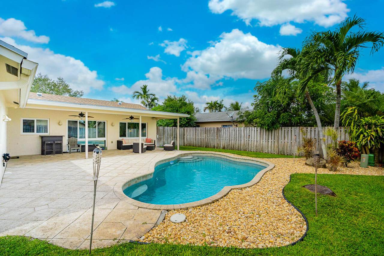 2653 98th Lane - Photo 1