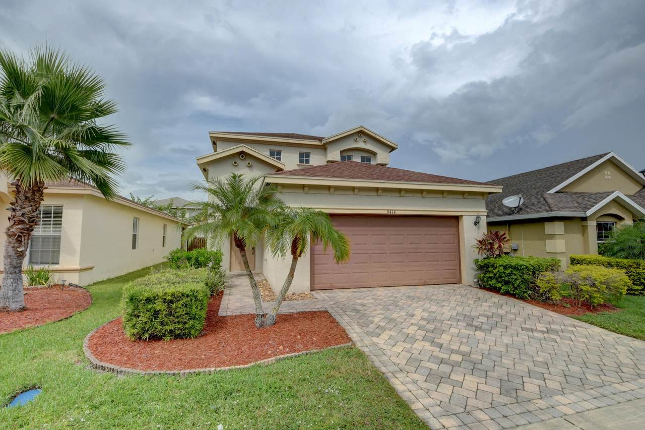 9414 Windrift Circle - Photo 1