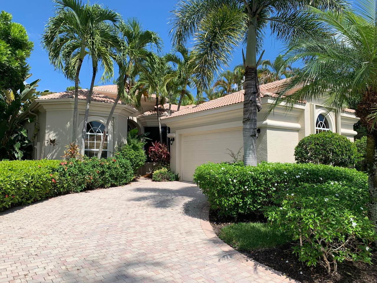 7940 Villa D Este Way - Photo 1