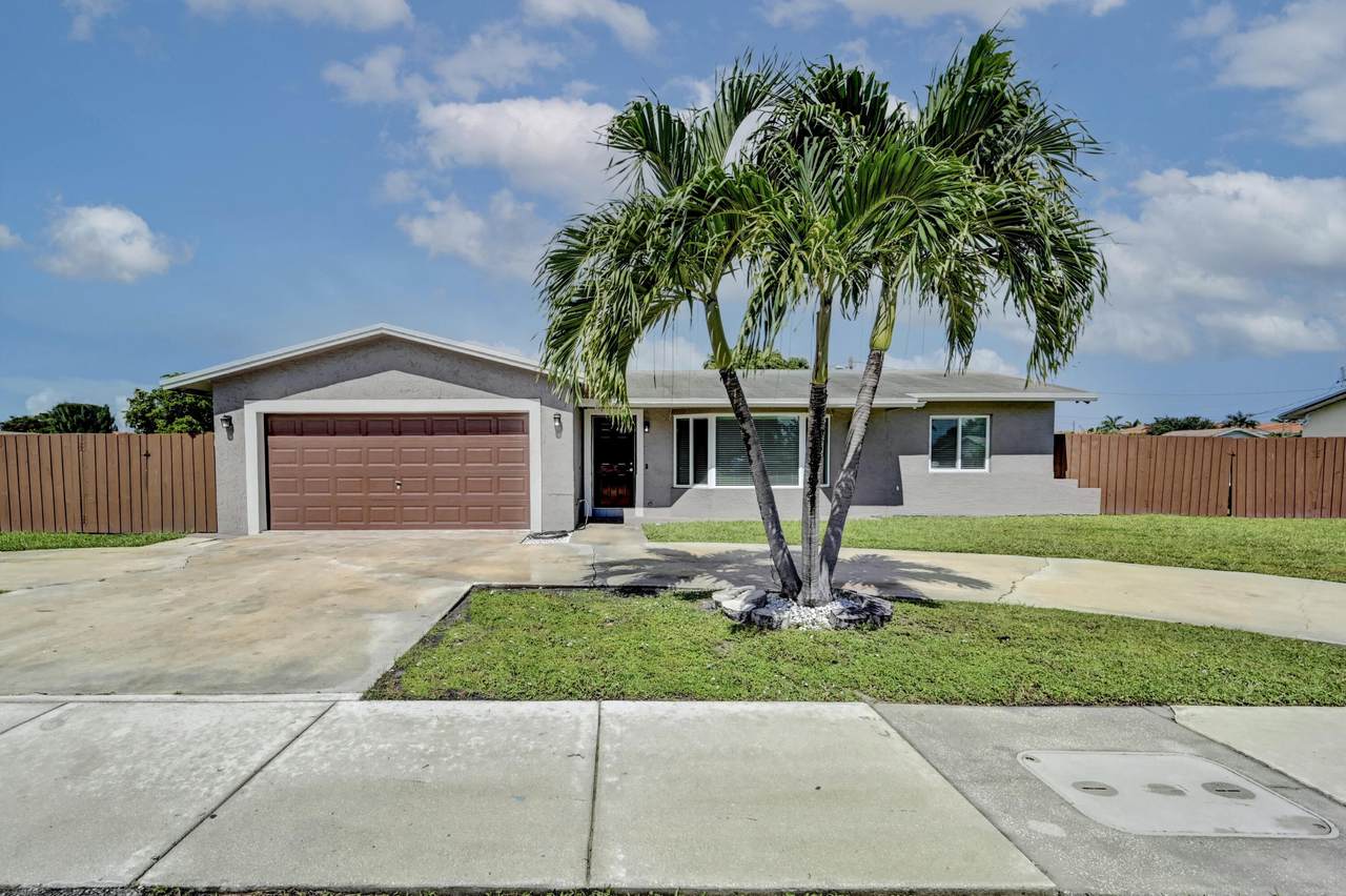 601 40th Street - Photo 1