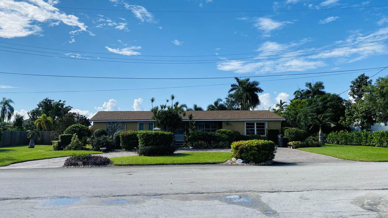 2638 Carambola Road - Photo 1