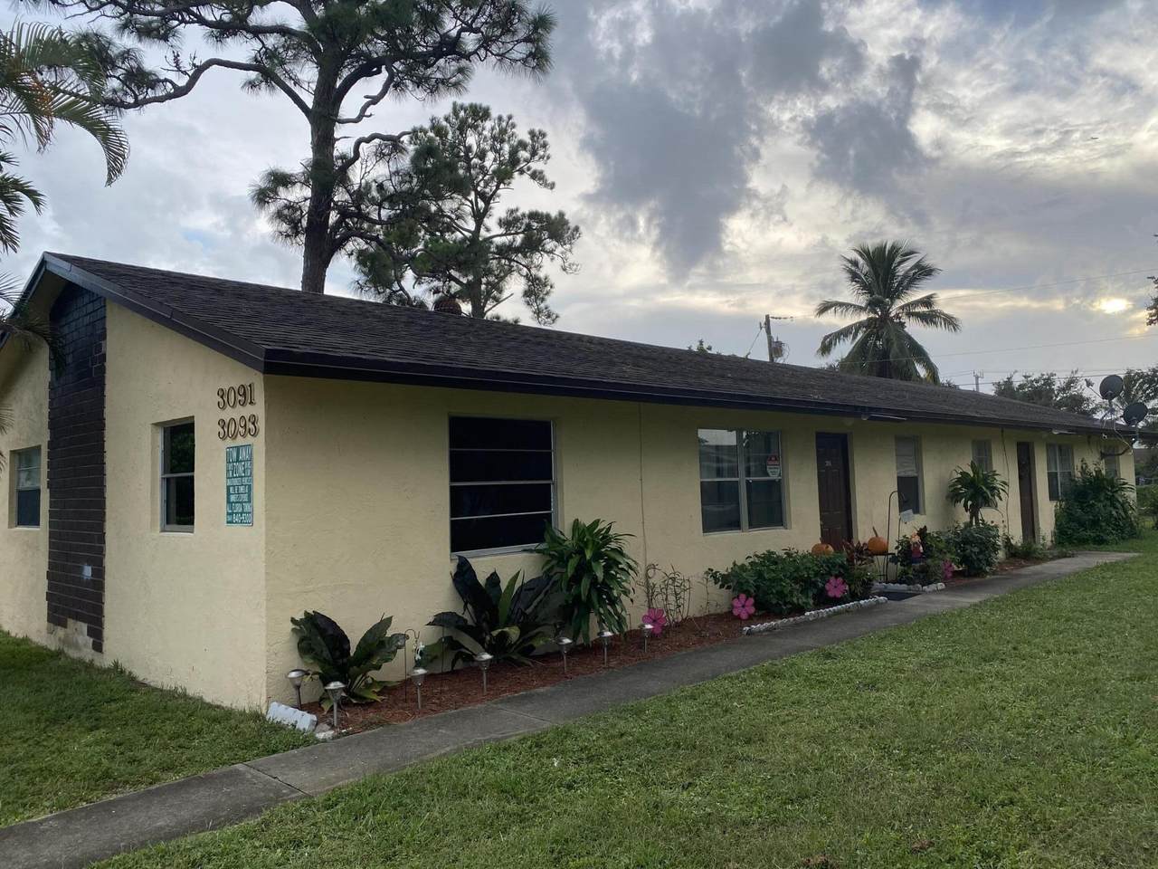 3091 Jennings Avenue - Photo 1