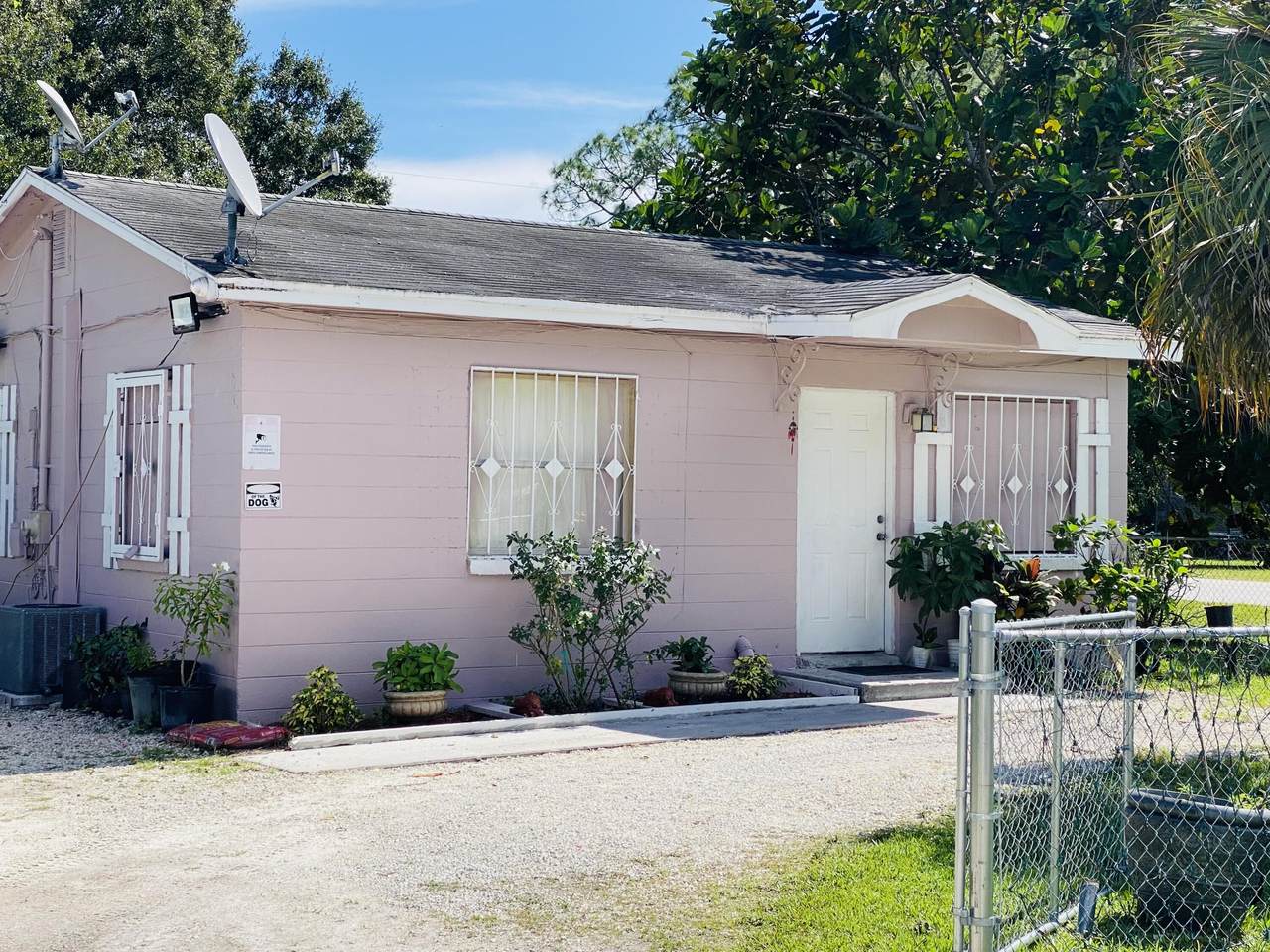 2200 44th Street - Photo 1