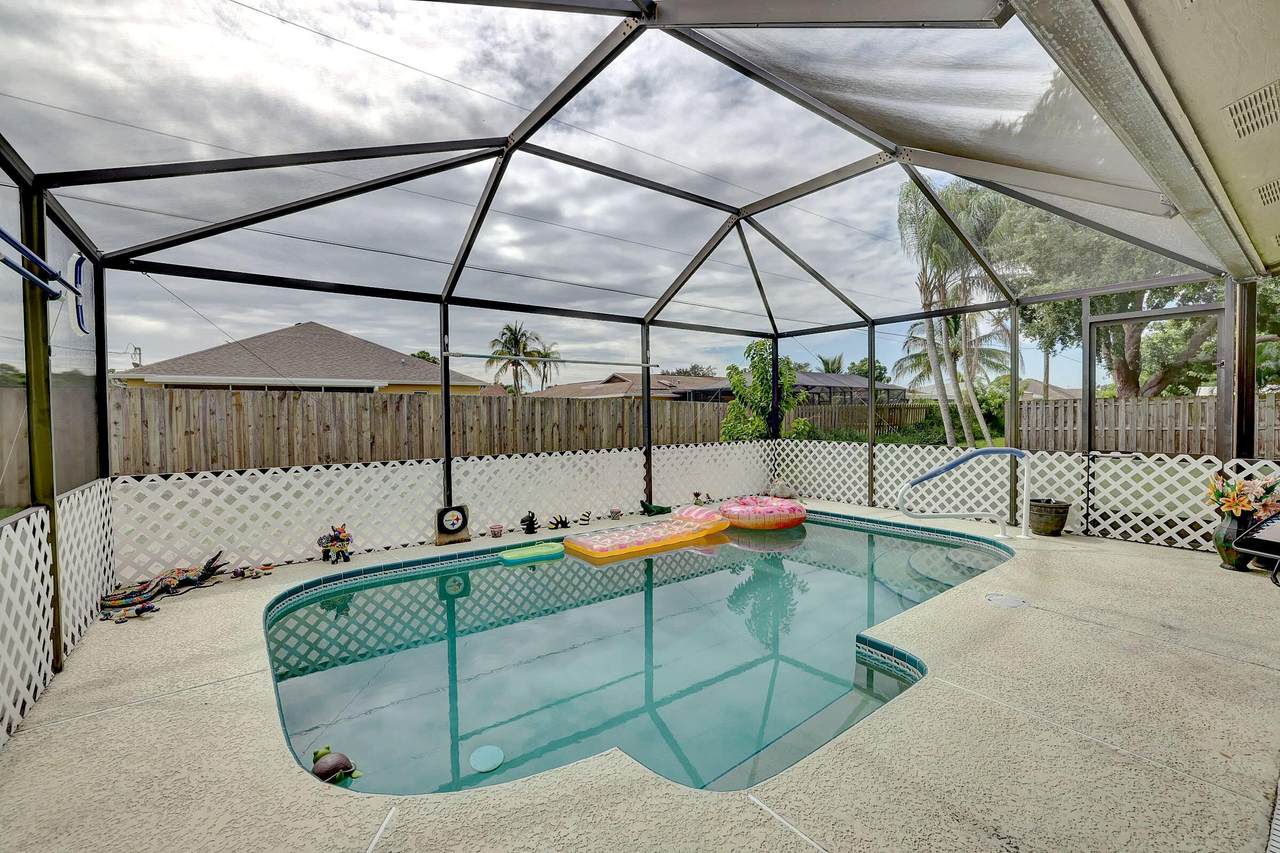 626 Sandbar Terrace - Photo 1