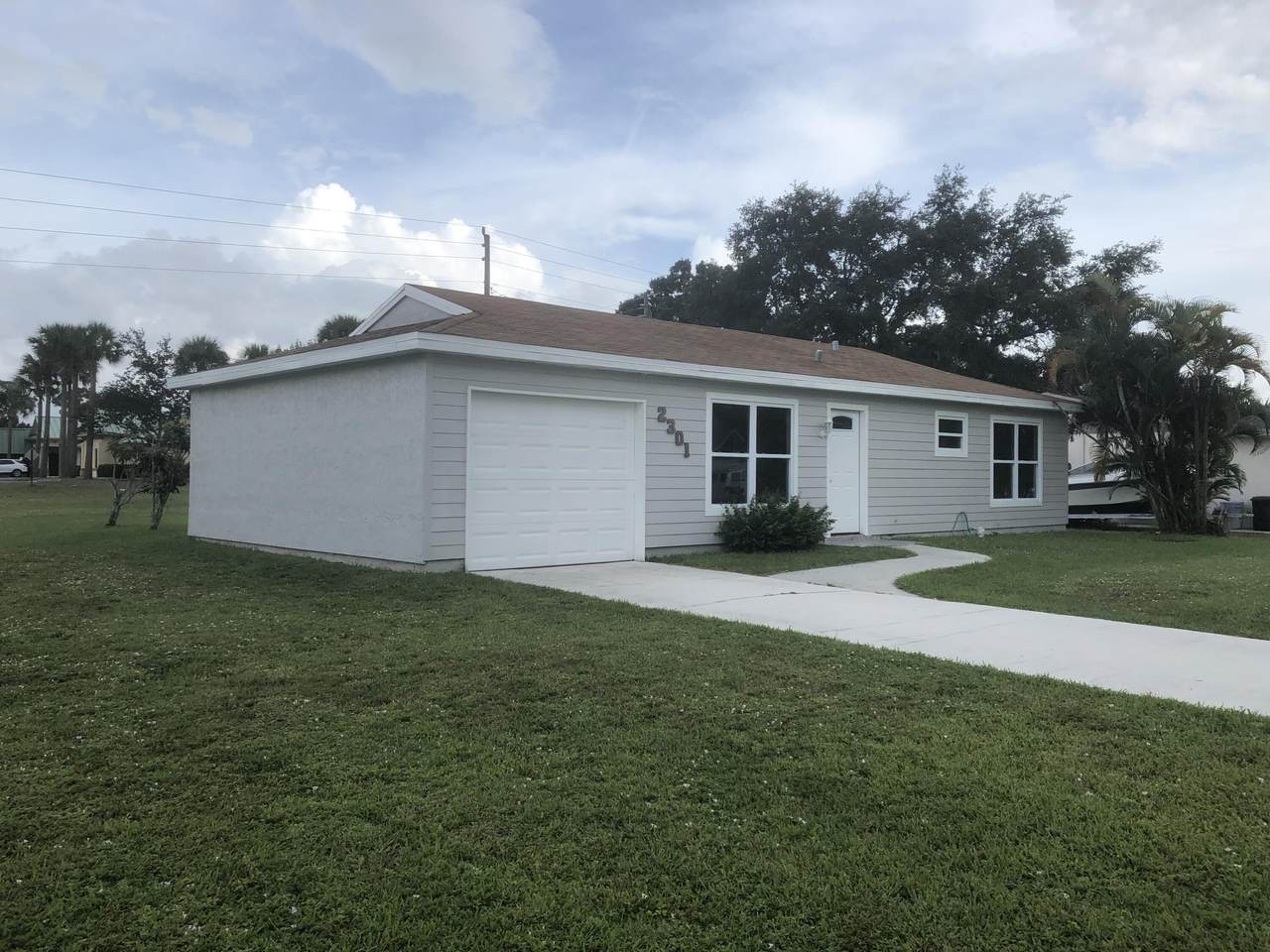 2301 Rich Street - Photo 1