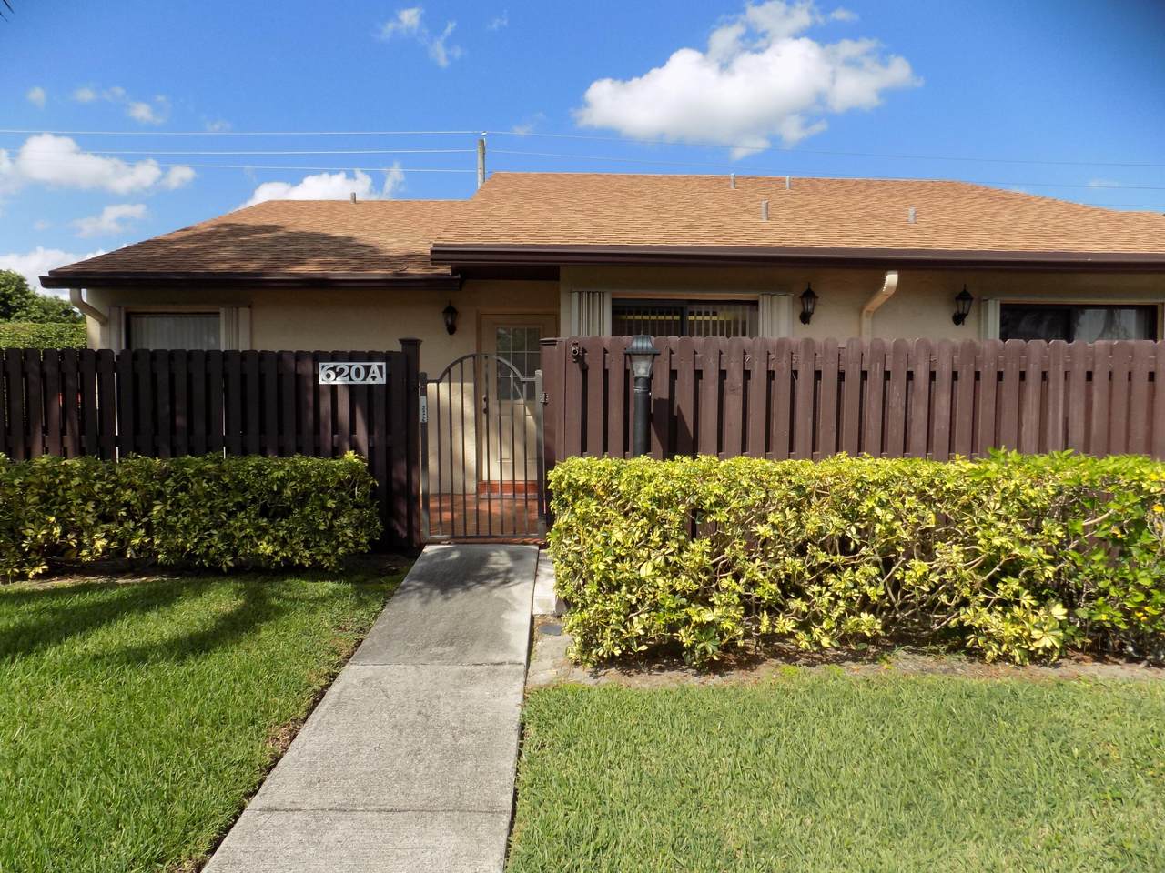 620 Sea Pine Way - Photo 1