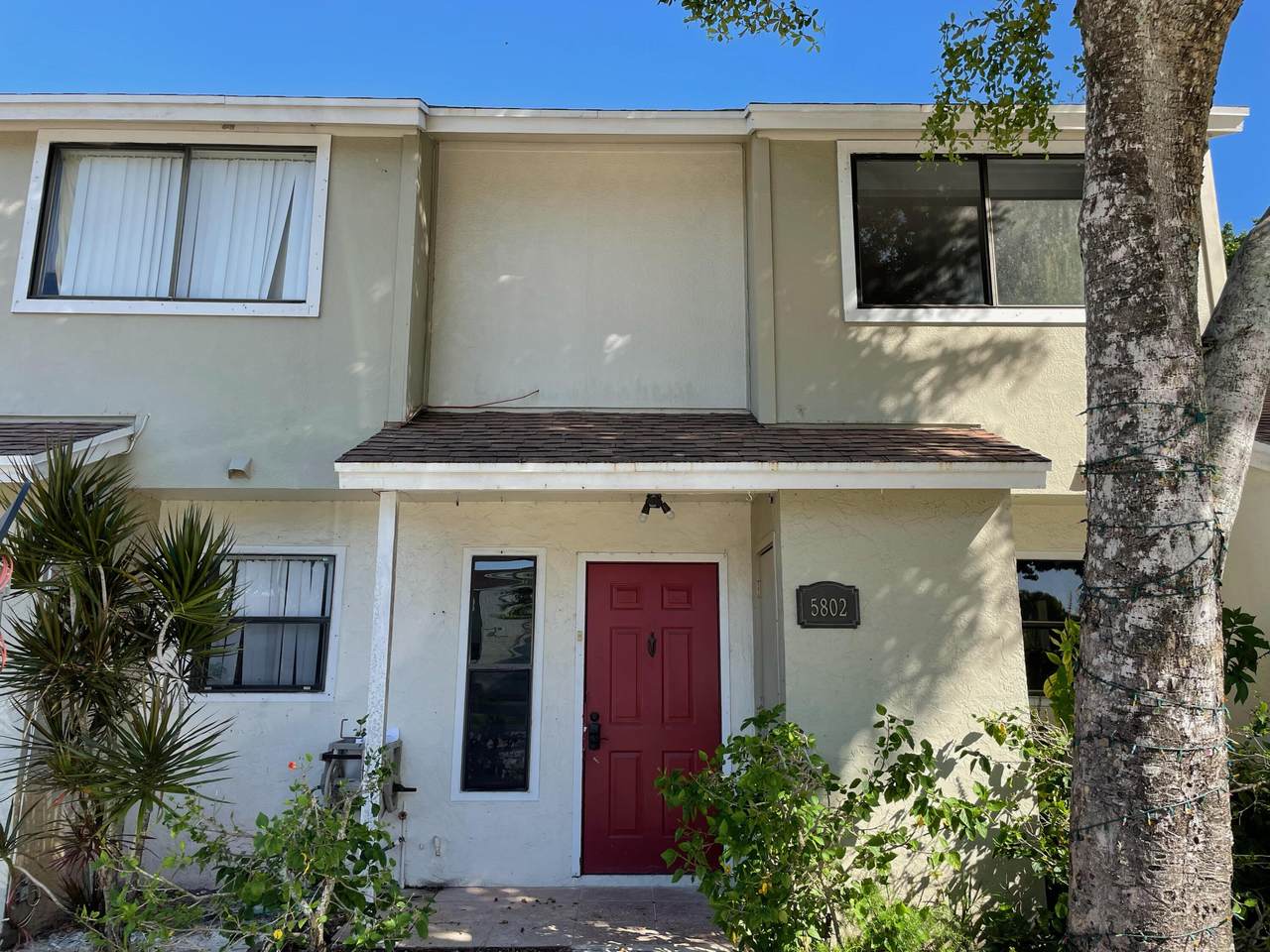 5802 Channel Drive - Photo 1