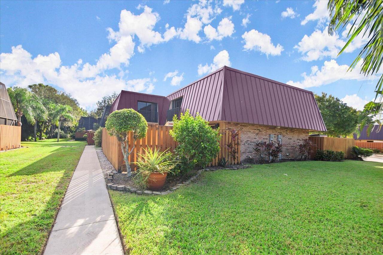 6119 Windsong Lane - Photo 1