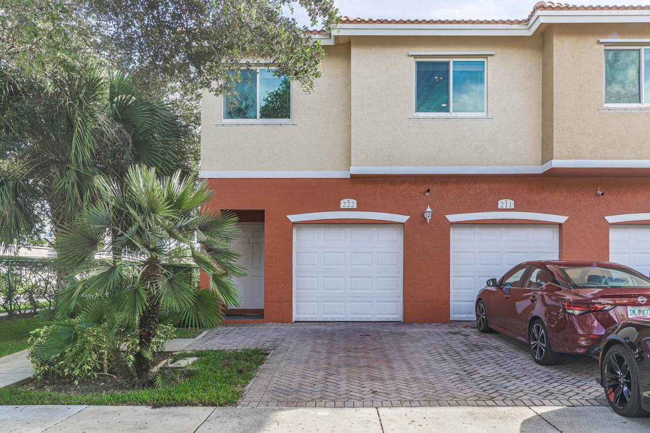 3340 Palomino Drive - Photo 1