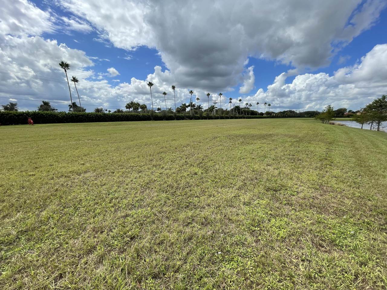 2970 Greenbriar Boulevard - Photo 1