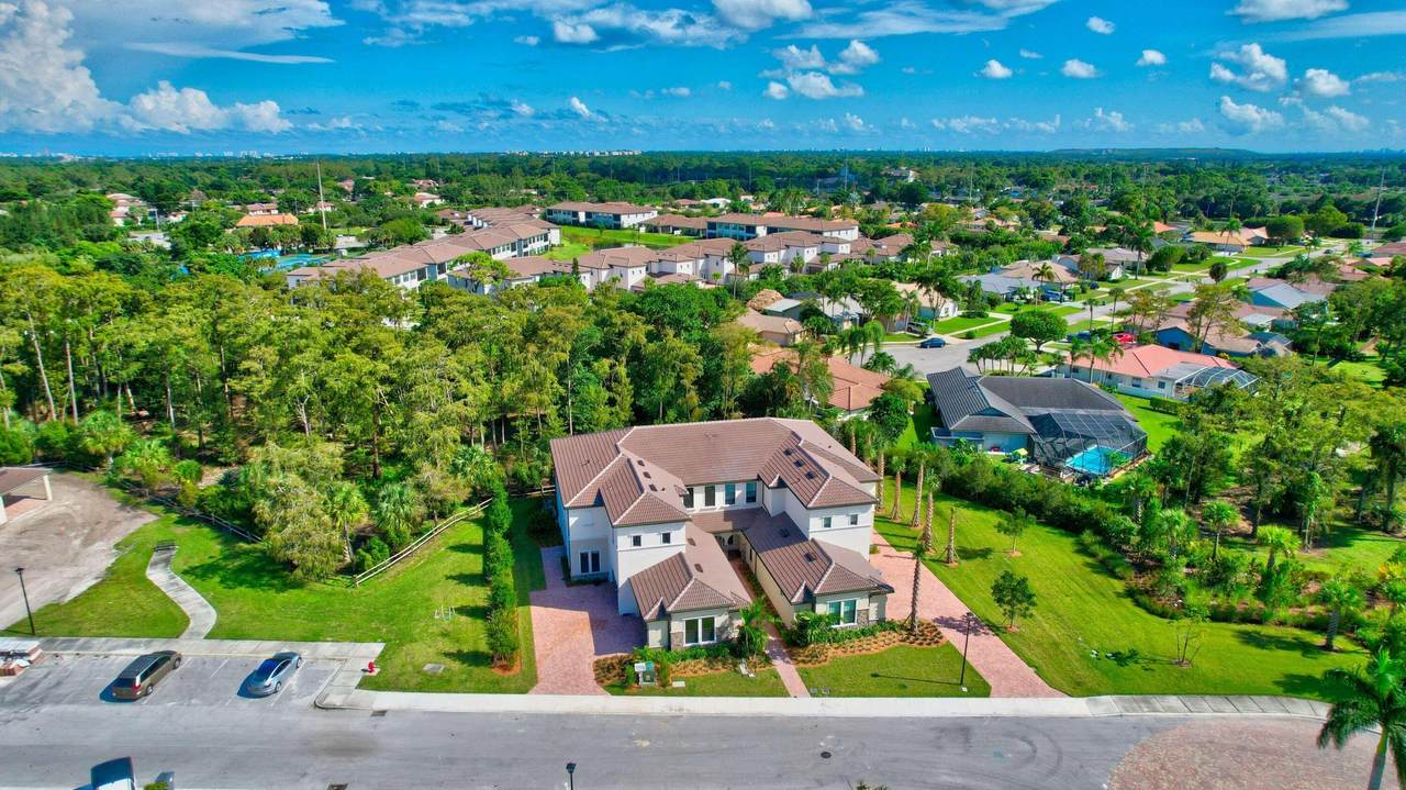9206 Passiflora Way - Photo 1