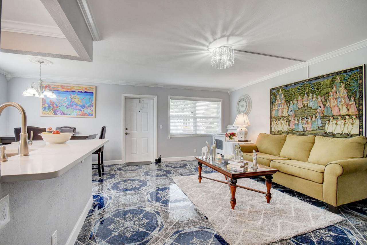 157 Cambridge G - Photo 1