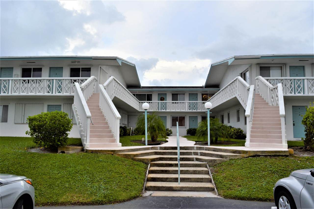 2290 Sunset Avenue - Photo 1