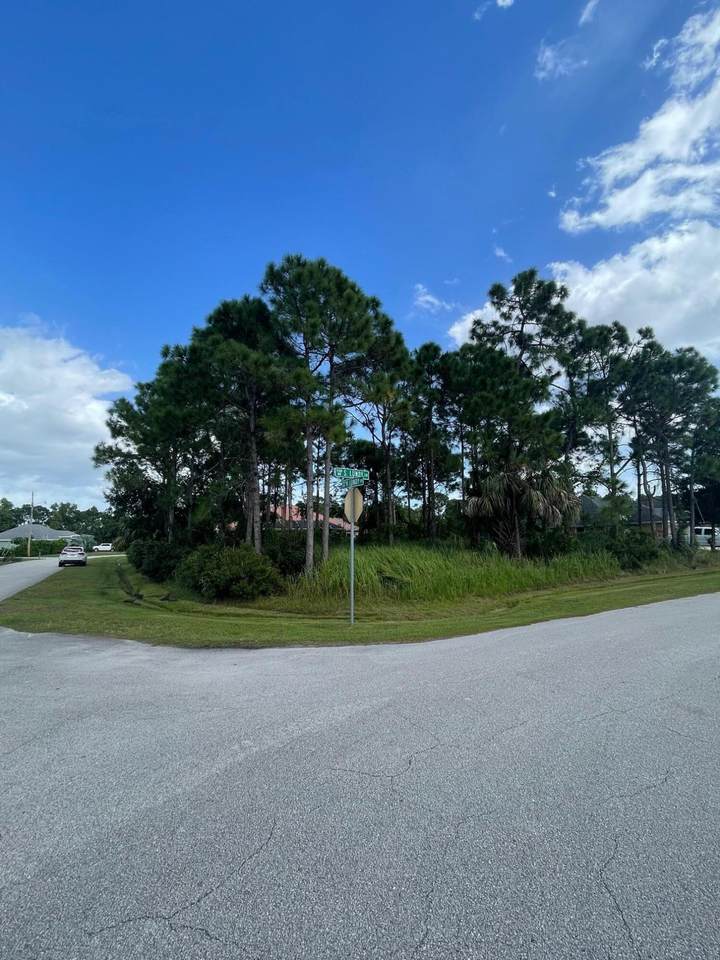 5561 South Lundy Circle - Photo 1