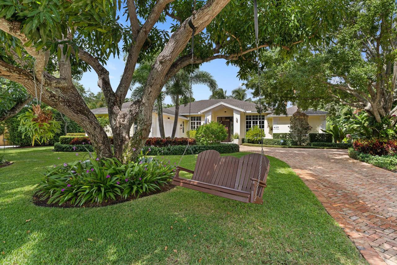 425 12th Street - Photo 1