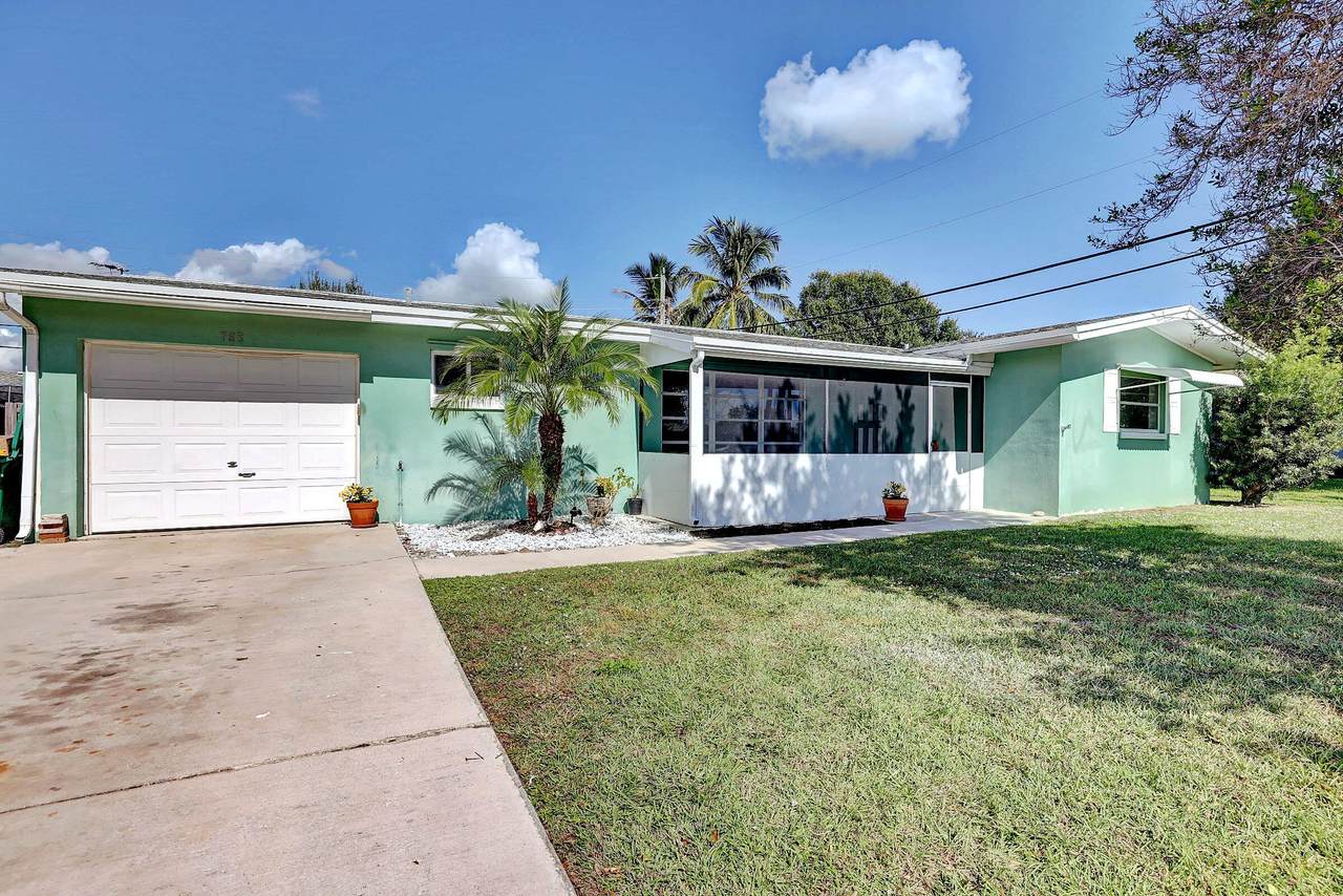 765 Cypress Street - Photo 1