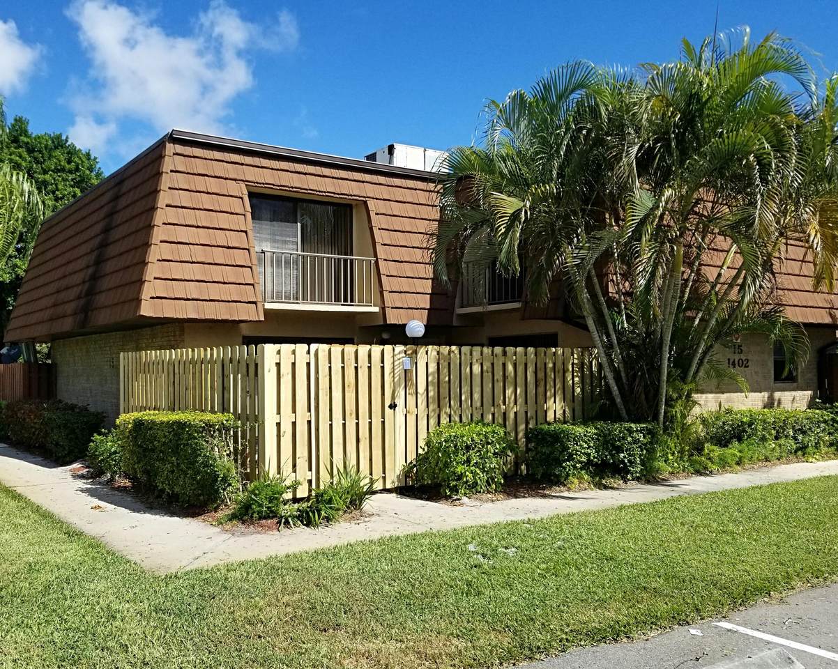 1402 Nebraska Avenue - Photo 1