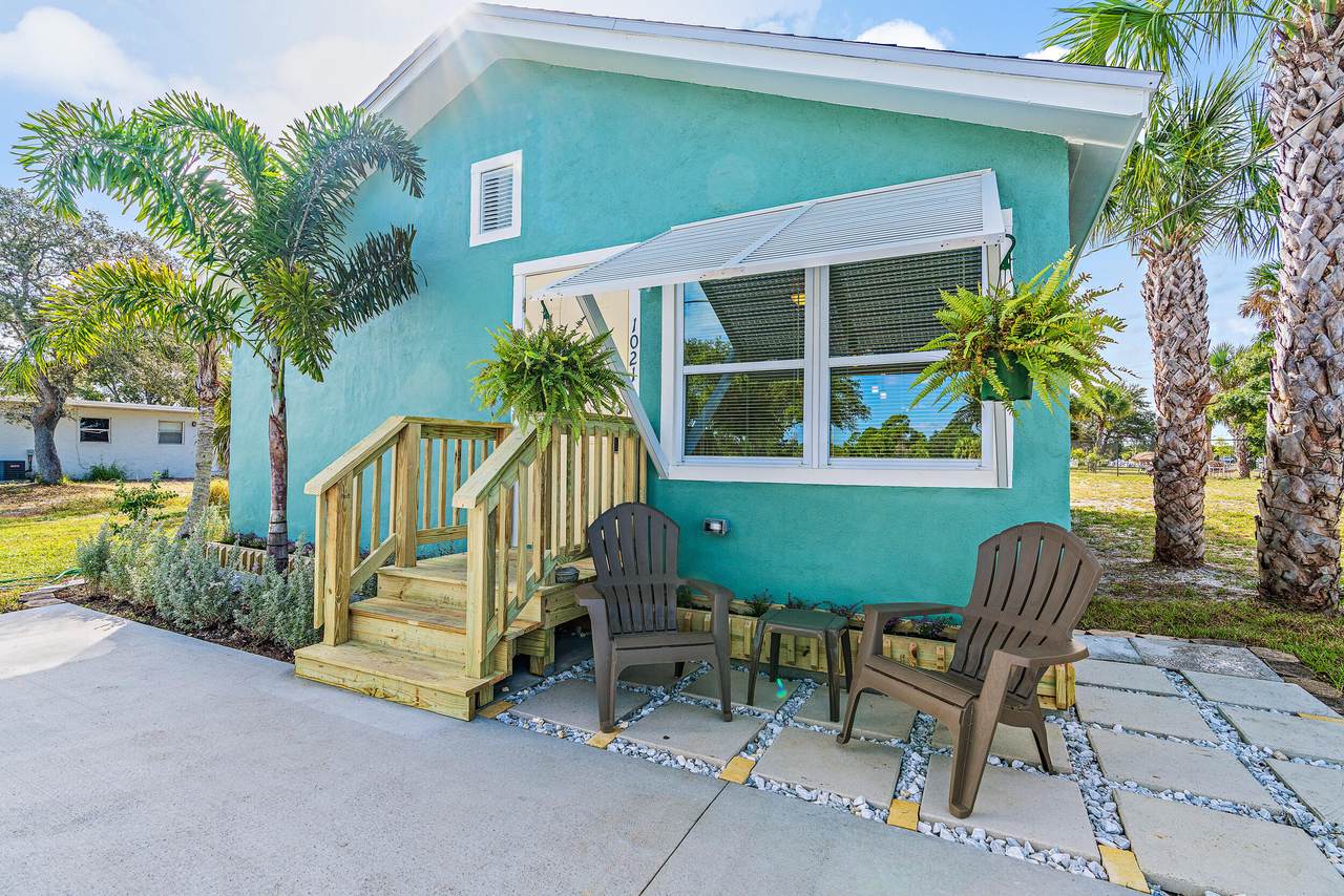 1021 Avenue M - Photo 1