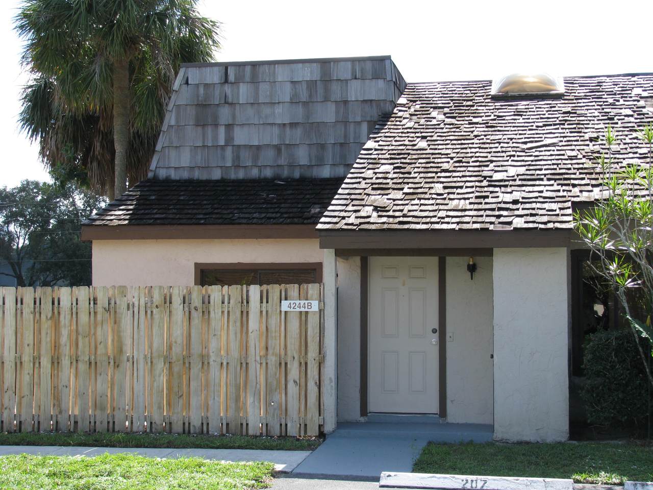 4244 Palm Bay Circle - Photo 1