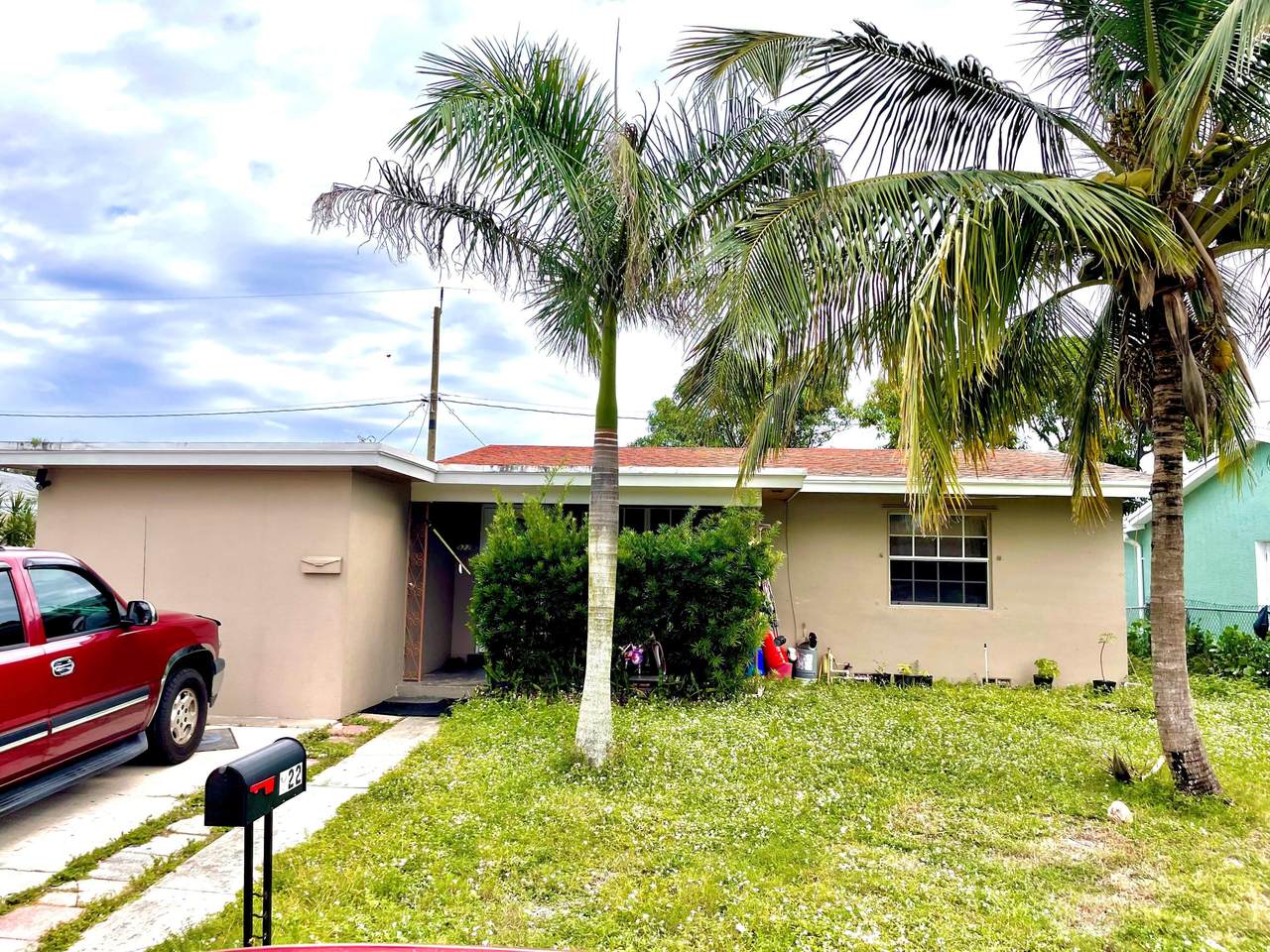 922 A Street - Photo 1