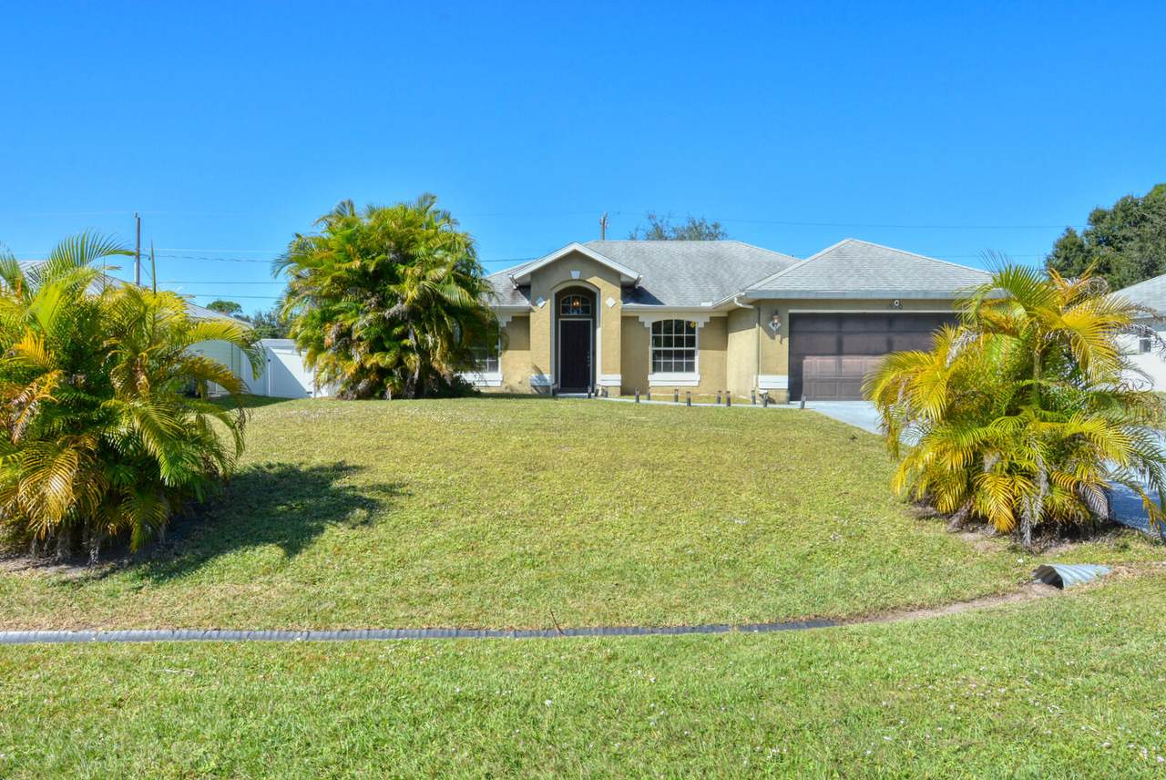 1930 Glenco Street - Photo 1