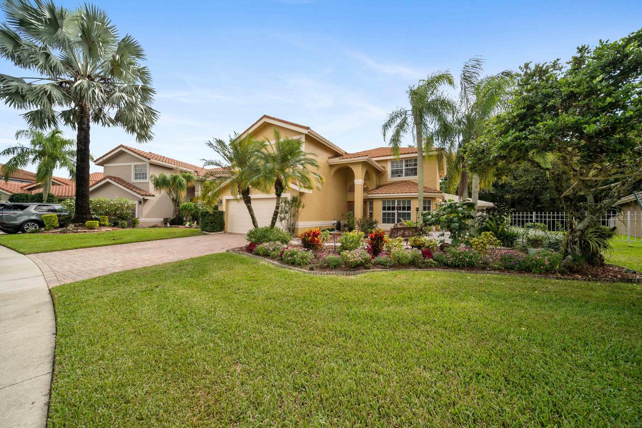 10314 Buena Ventura Drive - Photo 1