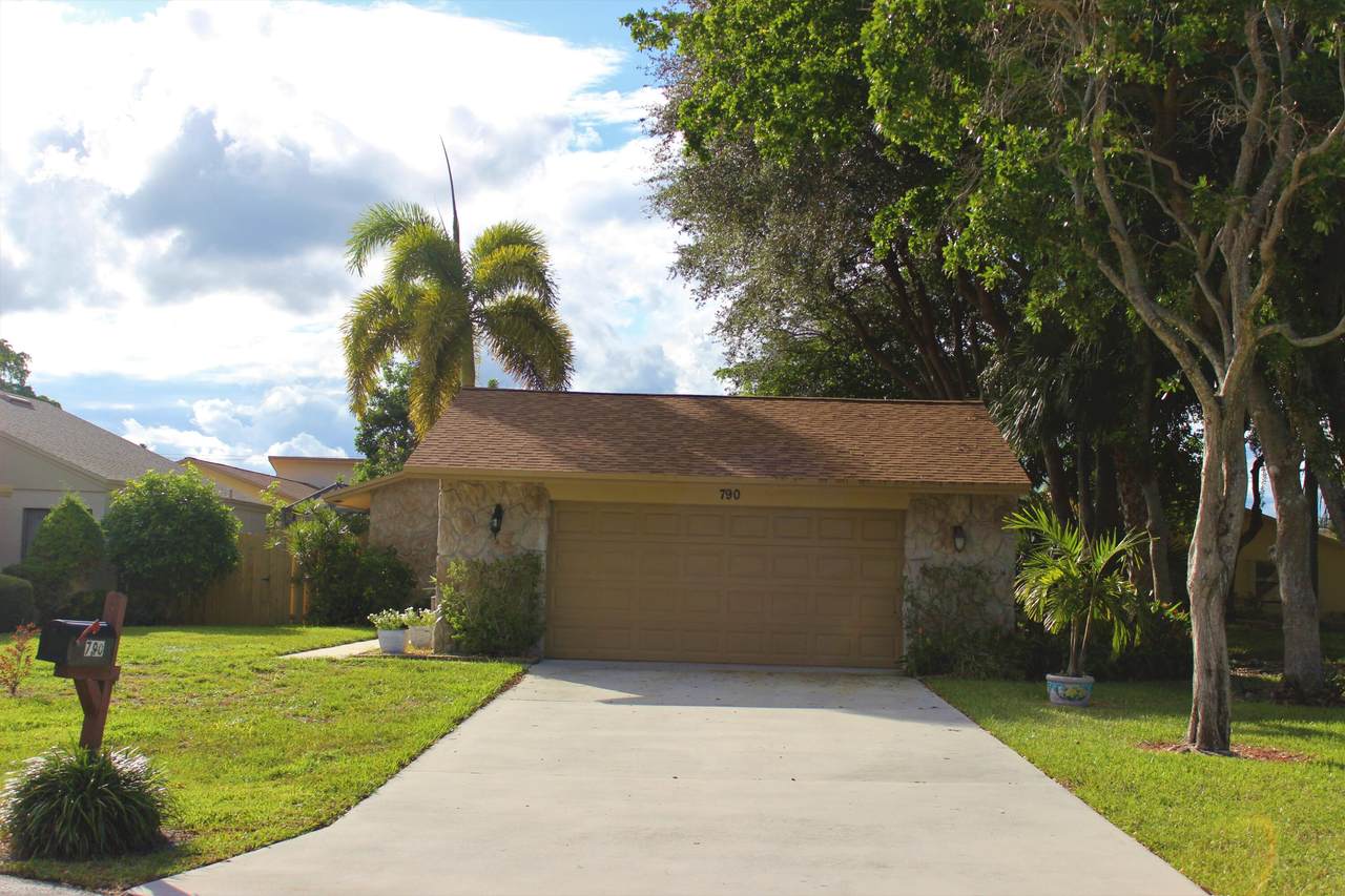 790 31st Avenue - Photo 1