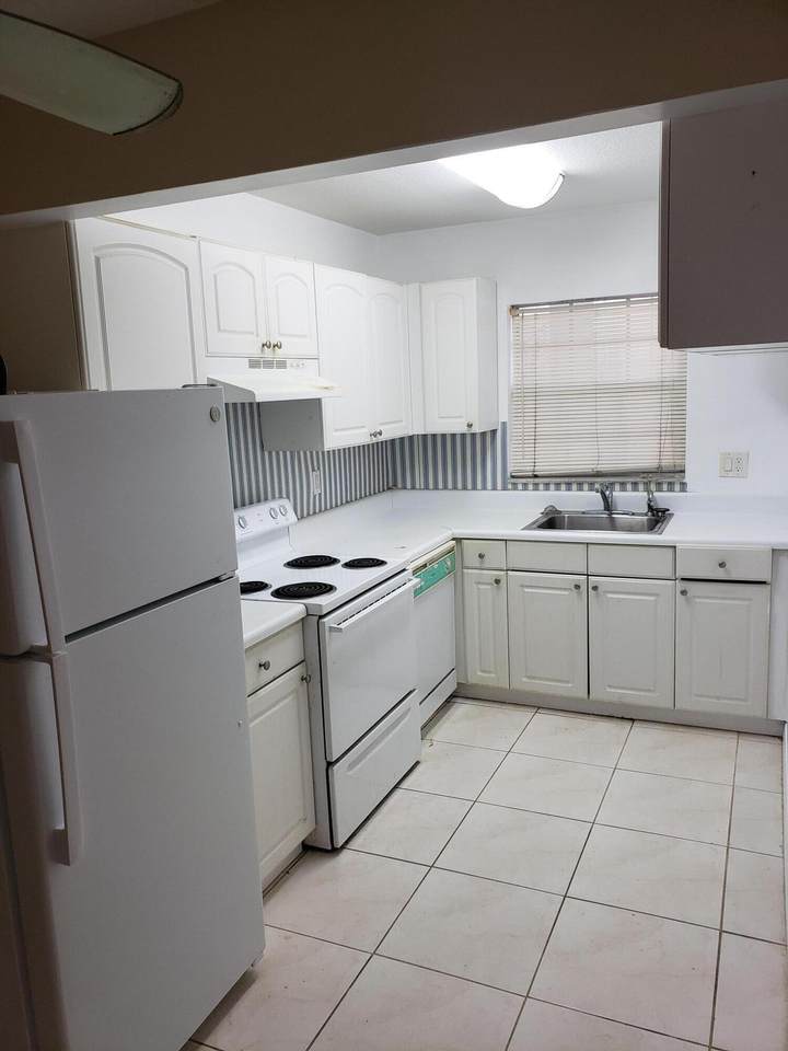 4951 Wedgewood Way - Photo 1