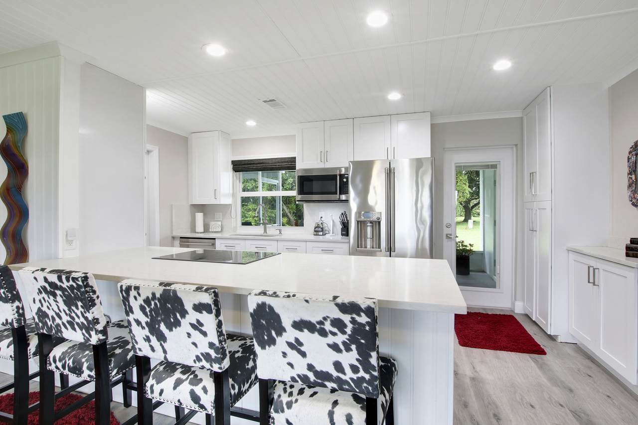 809 Ocean Drive - Photo 1