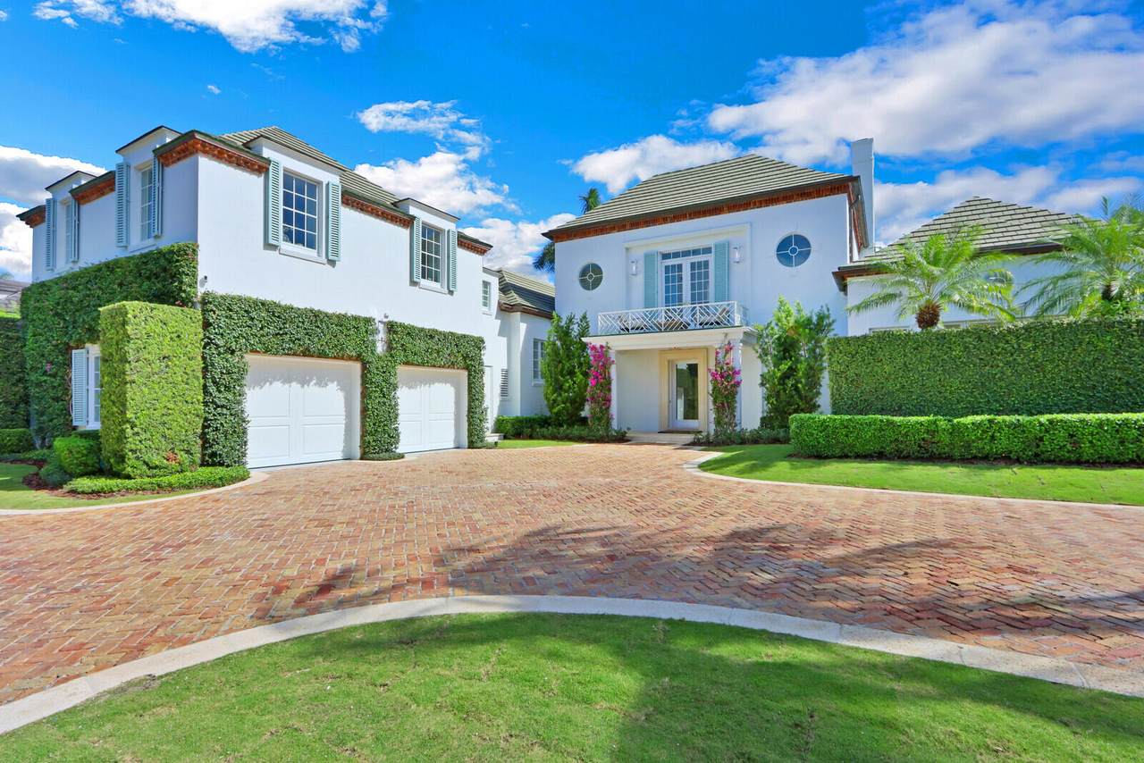 576 Island Drive - Photo 1